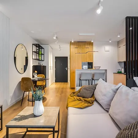 Apartman Bulgarska 59 - Zmyslowy Design & Komfort Balkon *