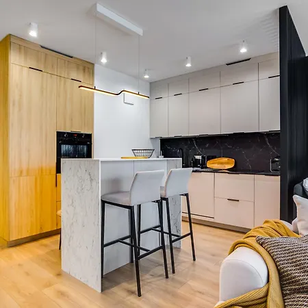 Apartman Bulgarska 59 - Zmyslowy Design & Komfort Balkon *