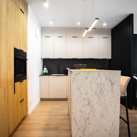 Bulgarska 59 - Zmyslowy Design & Komfort Balkon Apartman *
